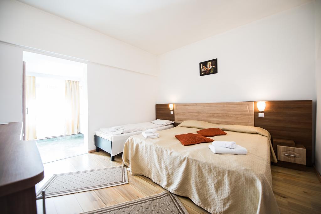 Gura Diham Hotel Buşteni Buitenkant foto