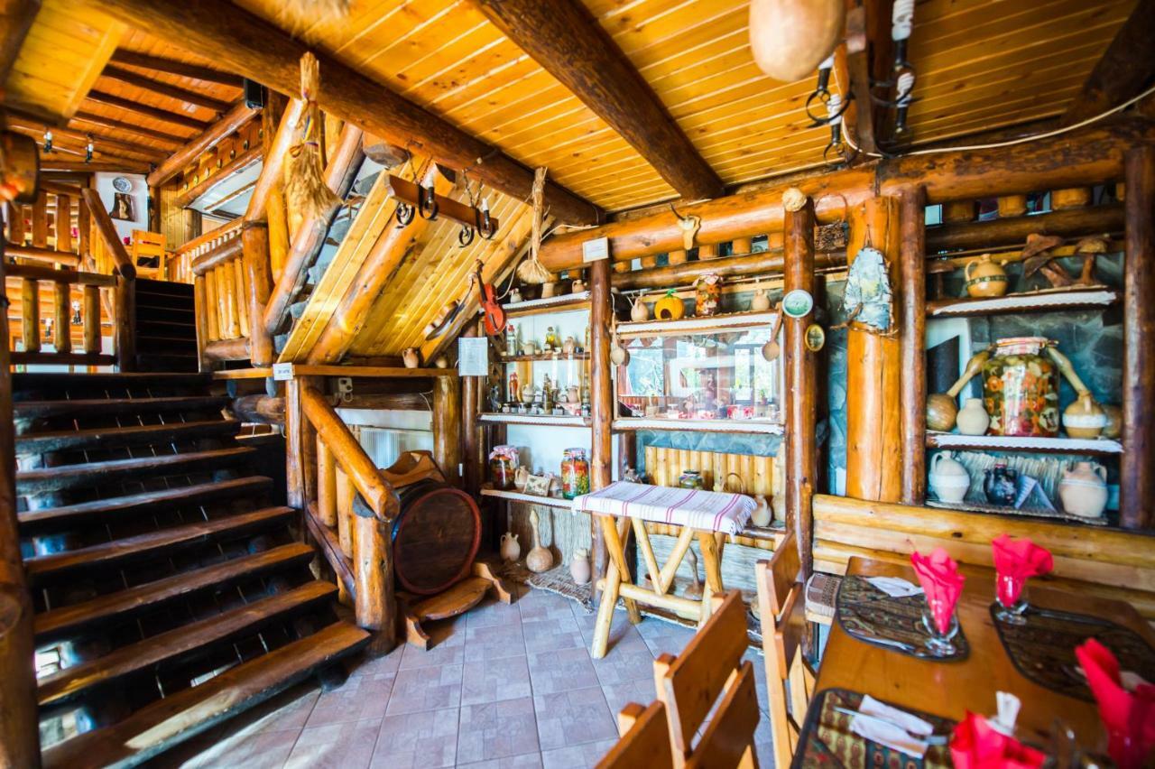 Gura Diham Hotel Buşteni Buitenkant foto